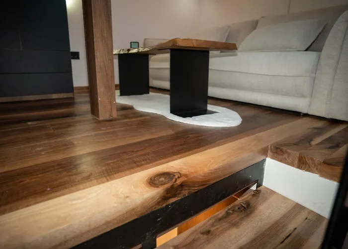 Konkal - Royal 아파트 *